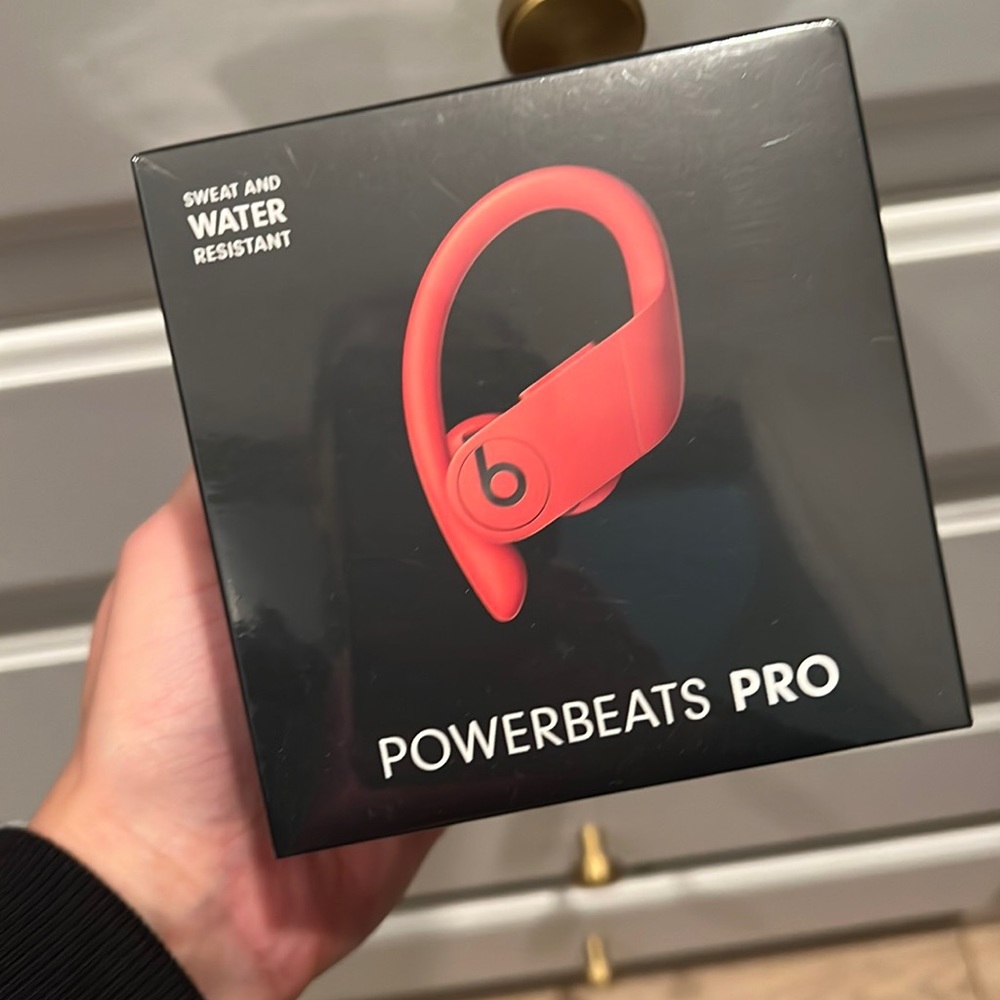 Powerbeats PRO ♥️